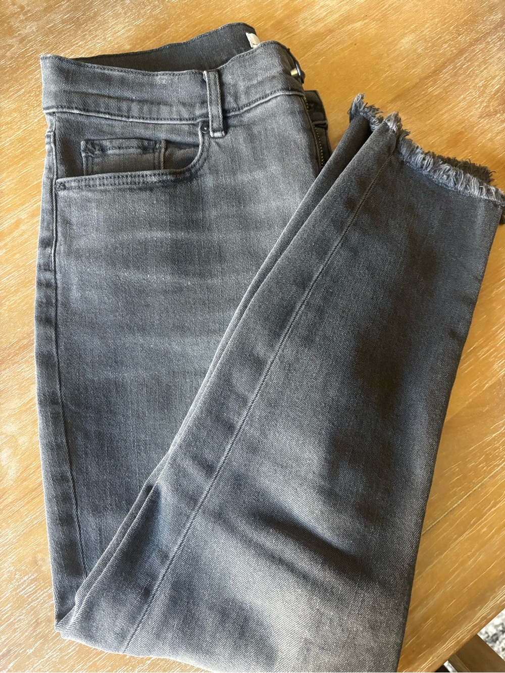 LOFT Women's Skinny Jeans in Washed Black
